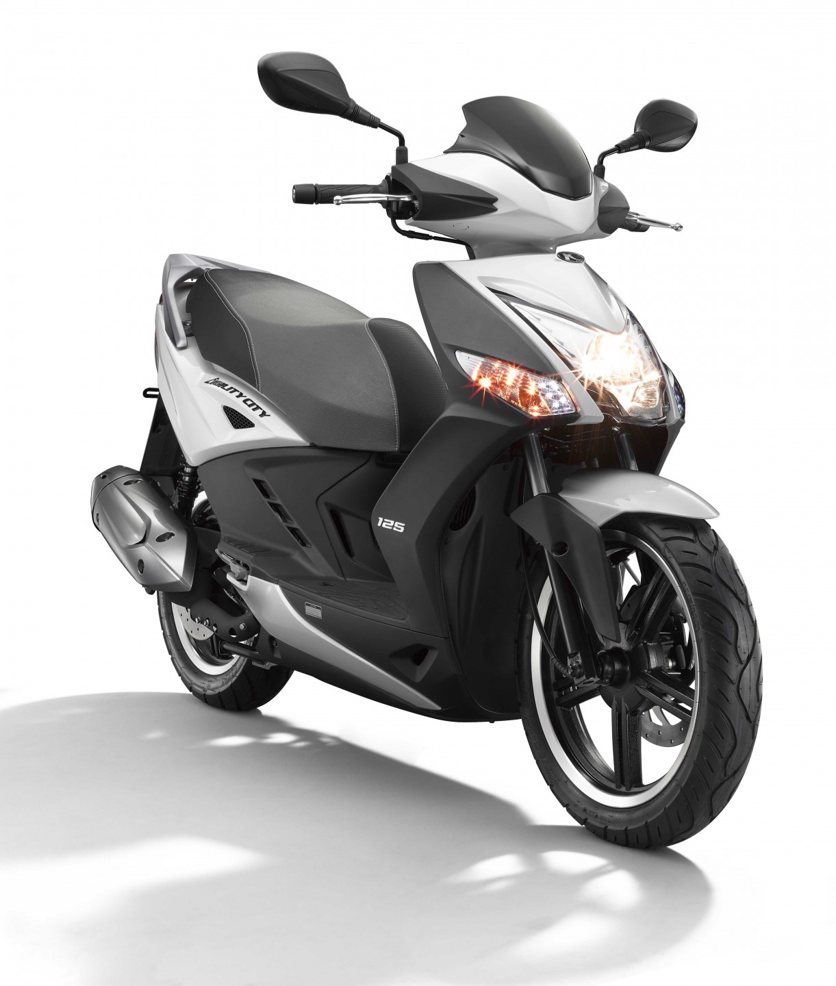 Agility City 125, en blanco. KYMCO España