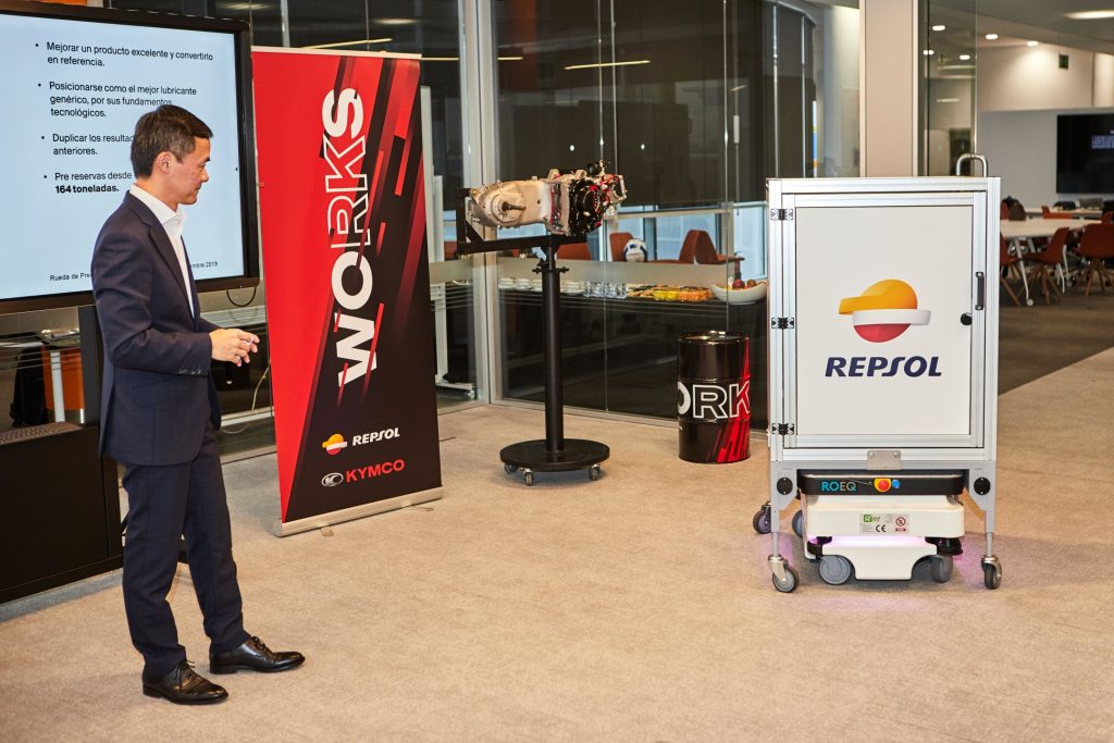 Carlos Wang, Director General de KYMCO España, durante la presentación del nuevo WORKS, en Repso Tecnology Lab. KYMCO España