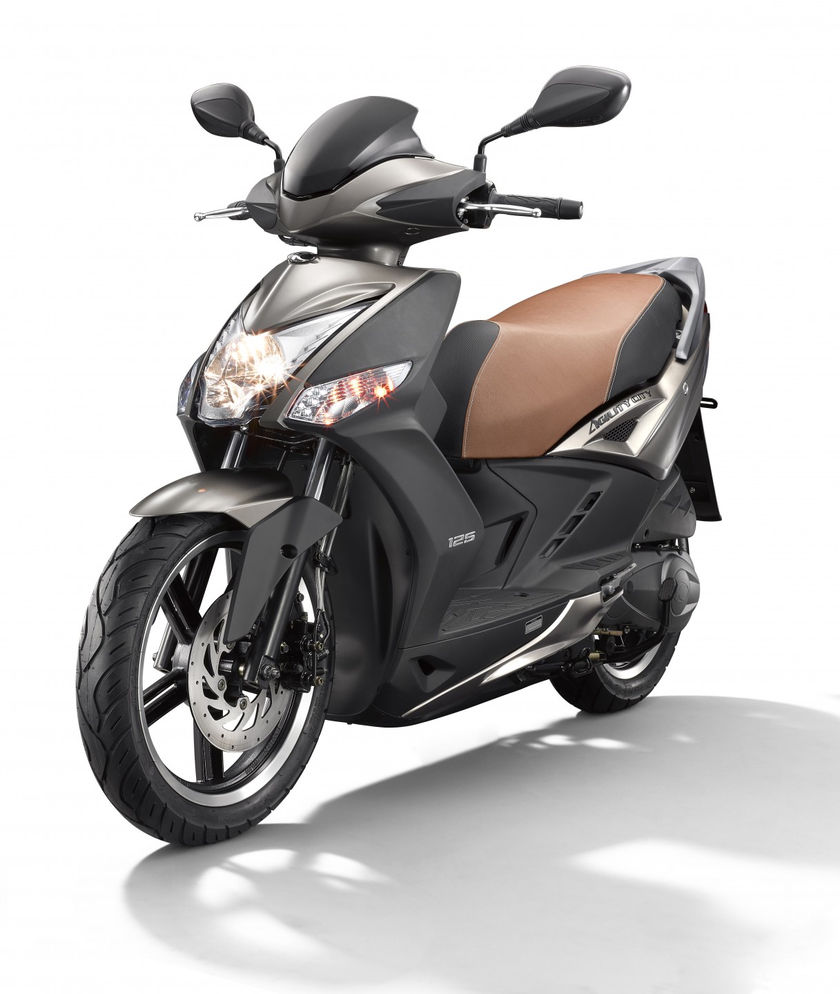 Agility City 125, en marrón. KYMCO España