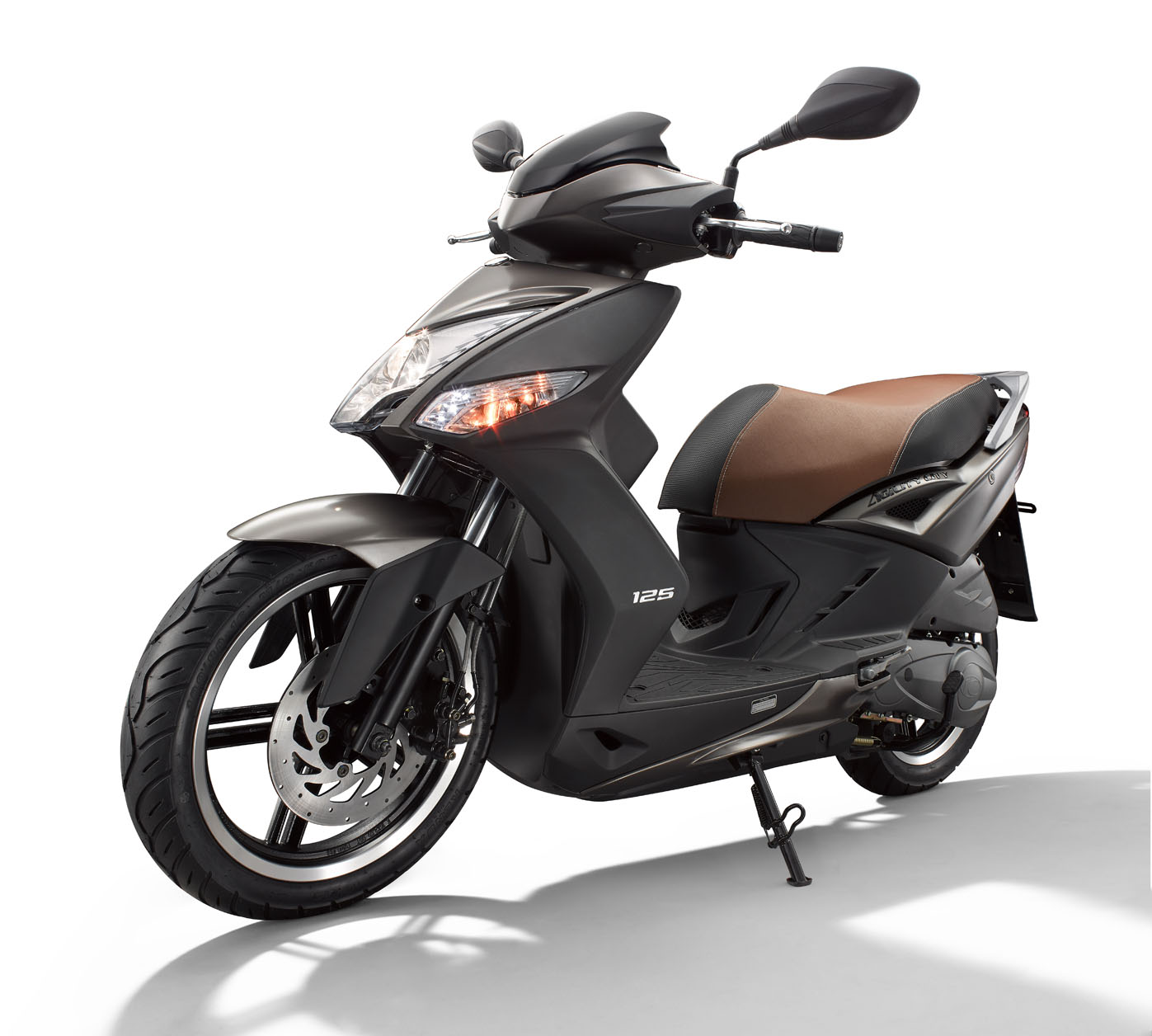 Agility City 125, en marrón. KYMCO España