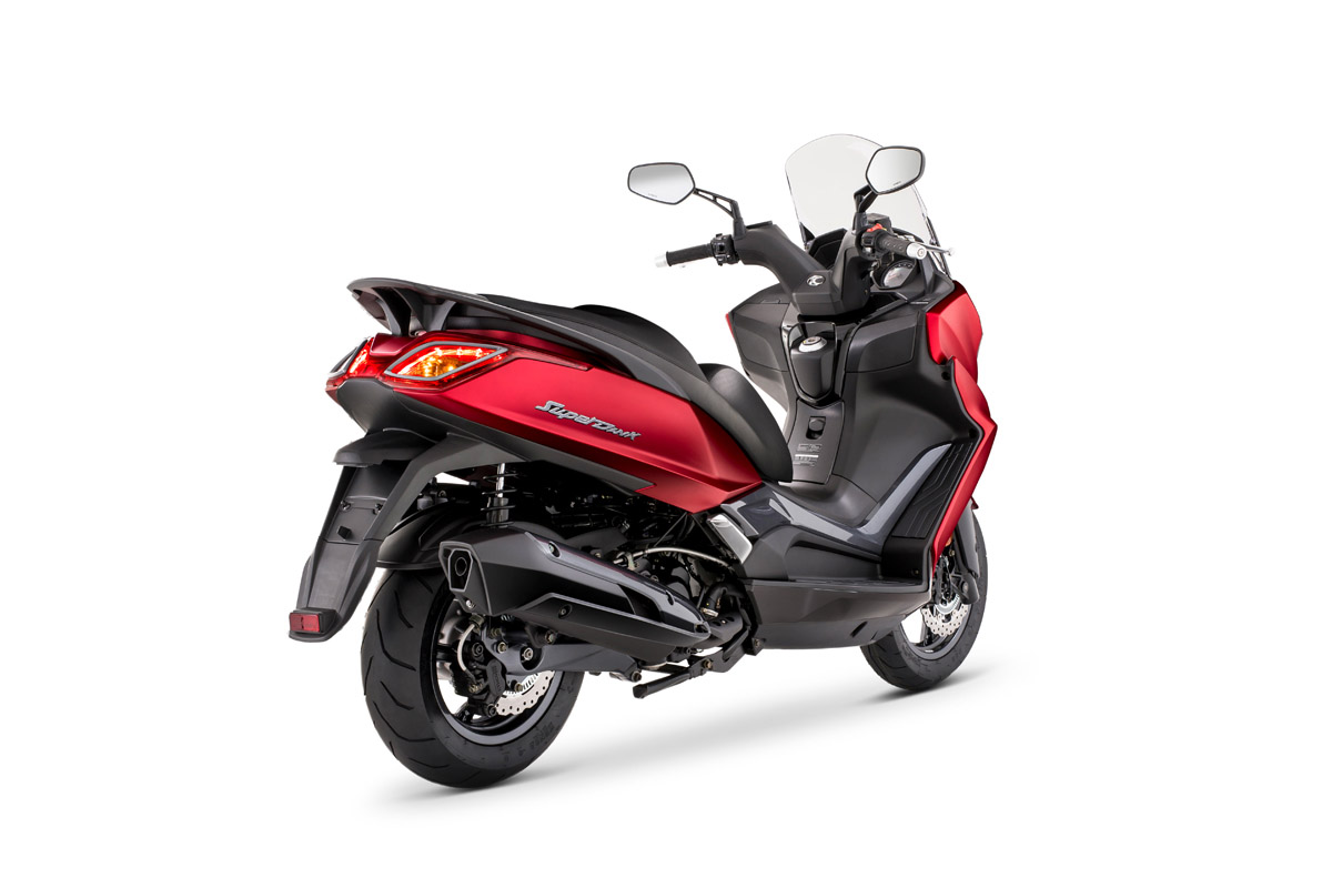 Super Dink 350 TCS Euro 5 gana competitividad y presenta récord en bajas  emisiones - KYMCO España