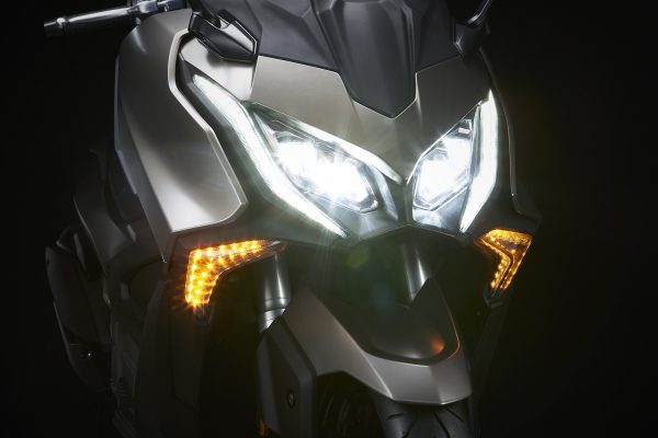 KYMCO España aplaude el plan IONEX 2022 para Europa y muestra interés por AK 550 ST, Xciting S 400 y Agility S 125