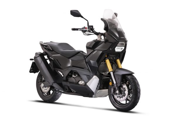 Grupo KYMCO presentará en EICMA 26 el CV-X45, su nuevo ‘crossover’ aventurero con grandes ambiciones ‘trail’